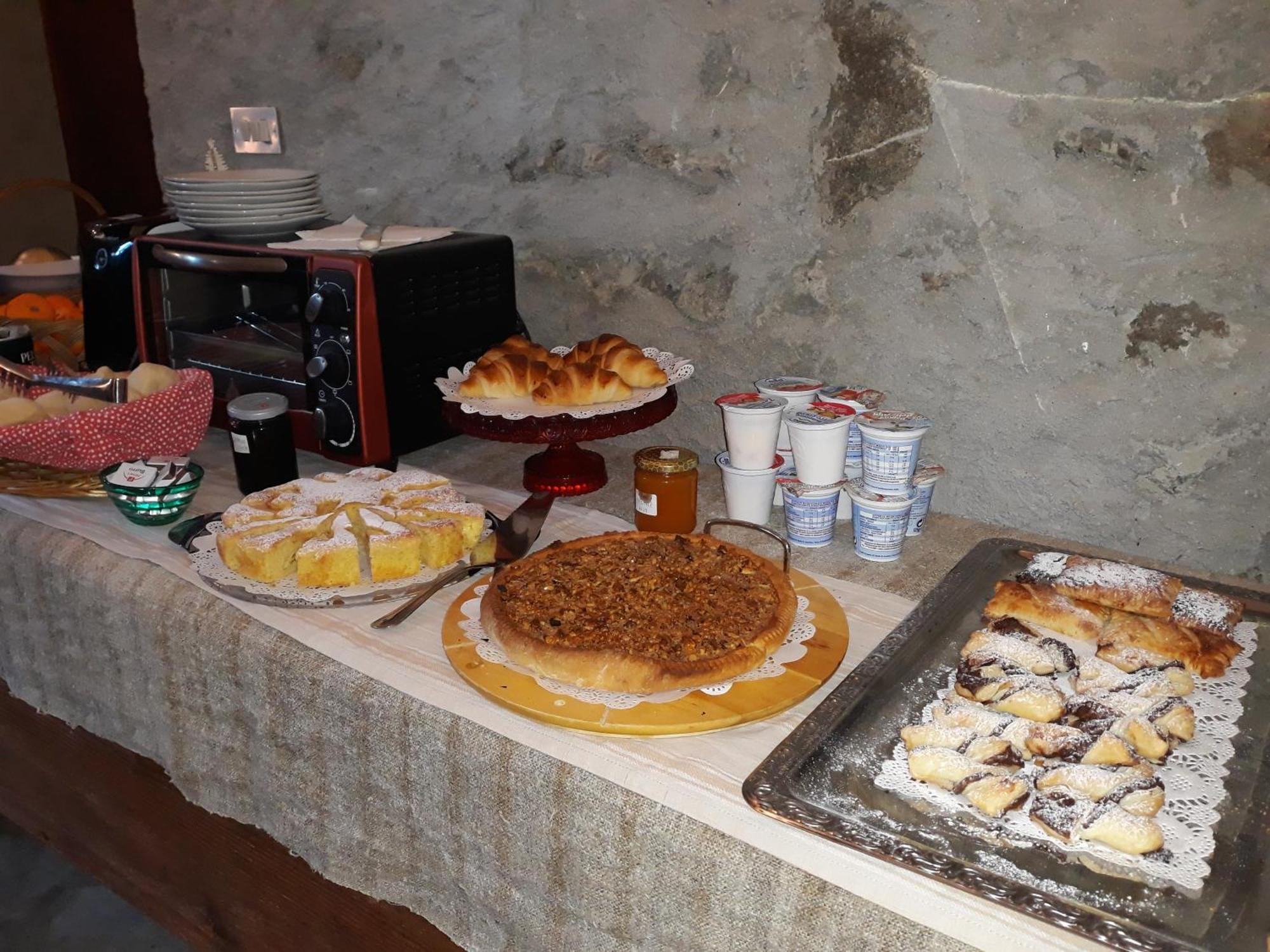 B&B Casa Taralin Тельйо Екстер'єр фото